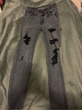 American Eagle Outfitters Women's Distressed Grey Skinny Jeans